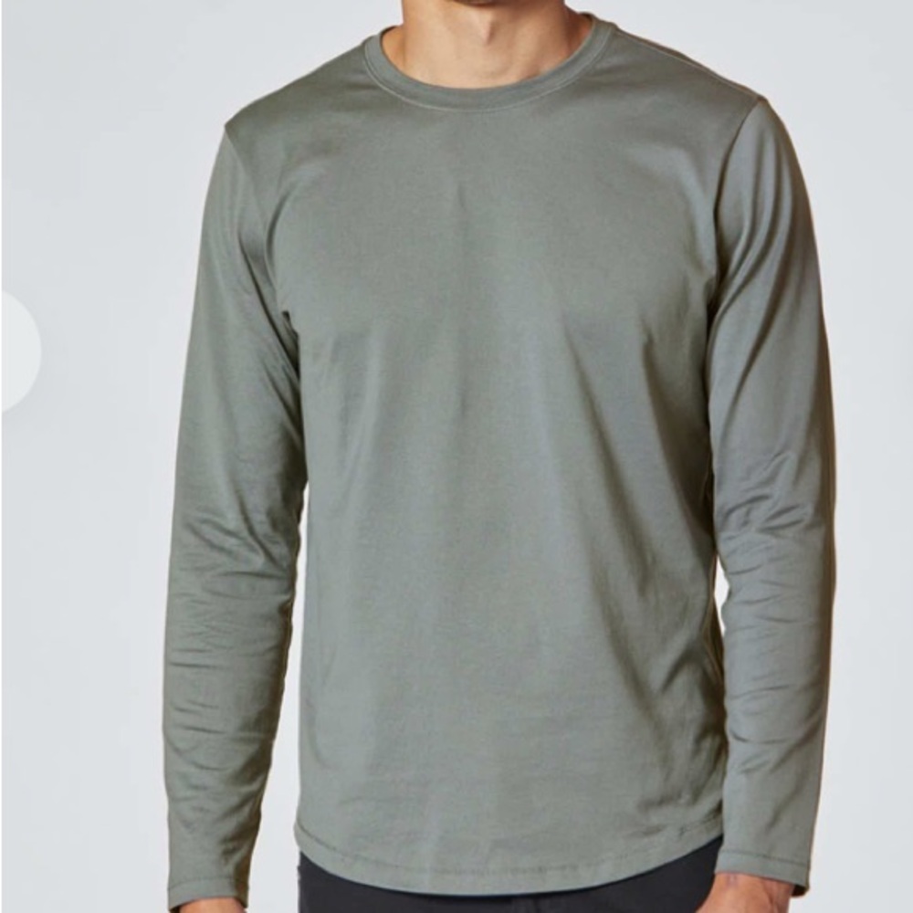 Cuts Crew Curve Long Sleeve T-shirt
